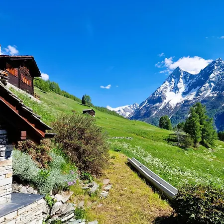 Chalet Mayen Motau - Retour A L Essentiel *