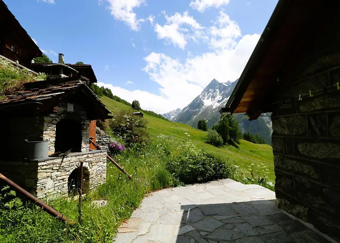 Mayen Motau - Retour A L Essentiel Chalet *